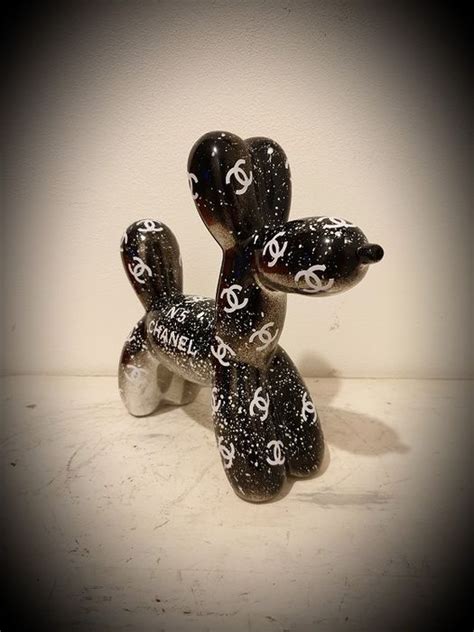 chanel balloon dog|the balloon dog sculpture.